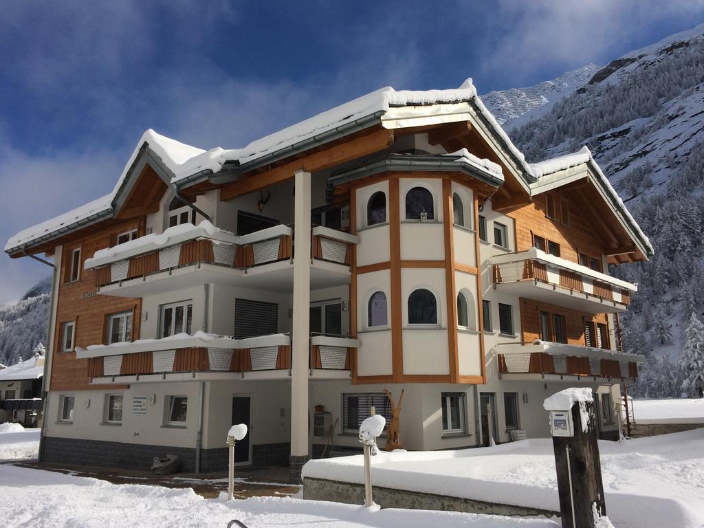 Апартаменти Haus Alpenstern Саас-Грунд Екстер'єр фото